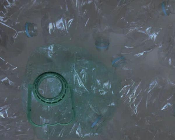 Eau en bouteilles VS eau du robinet