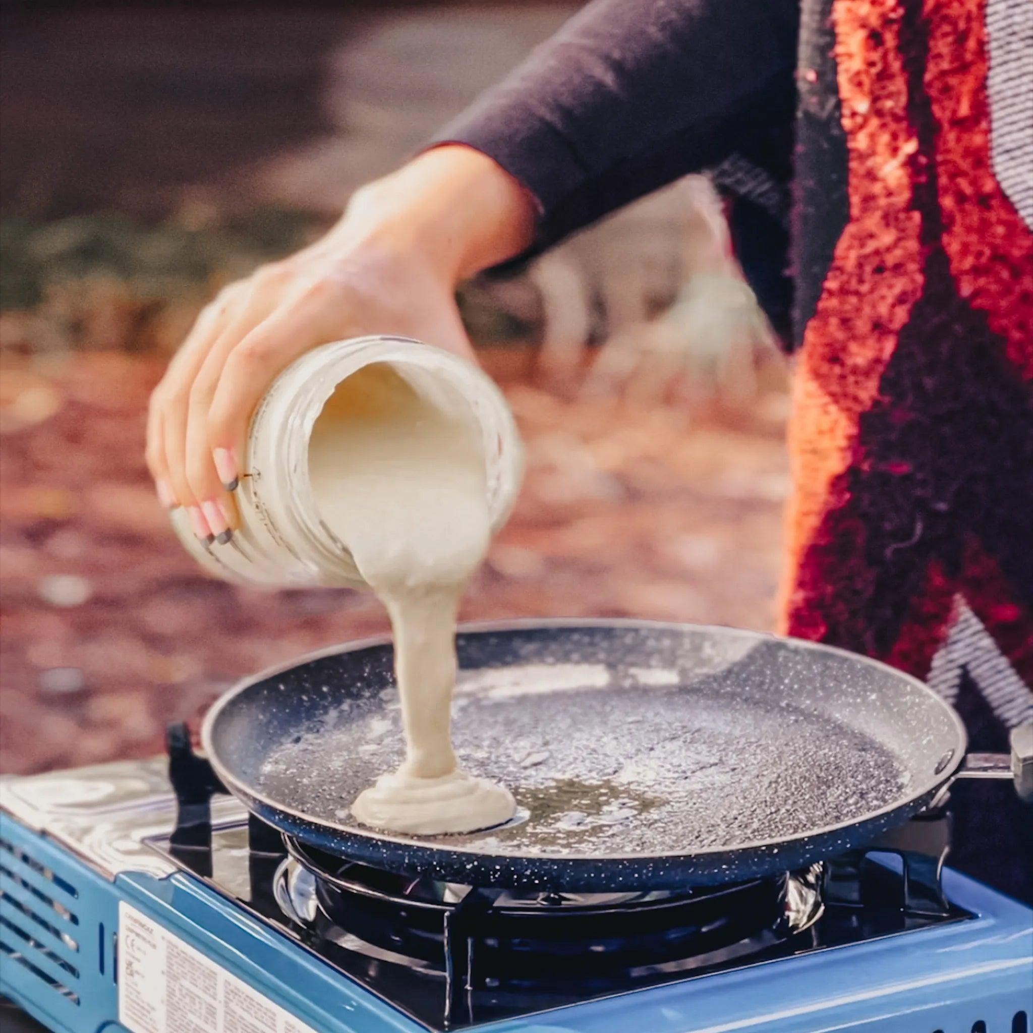 Shaker à crêpes et pancakes - Bocal gradué Pot(pote)
