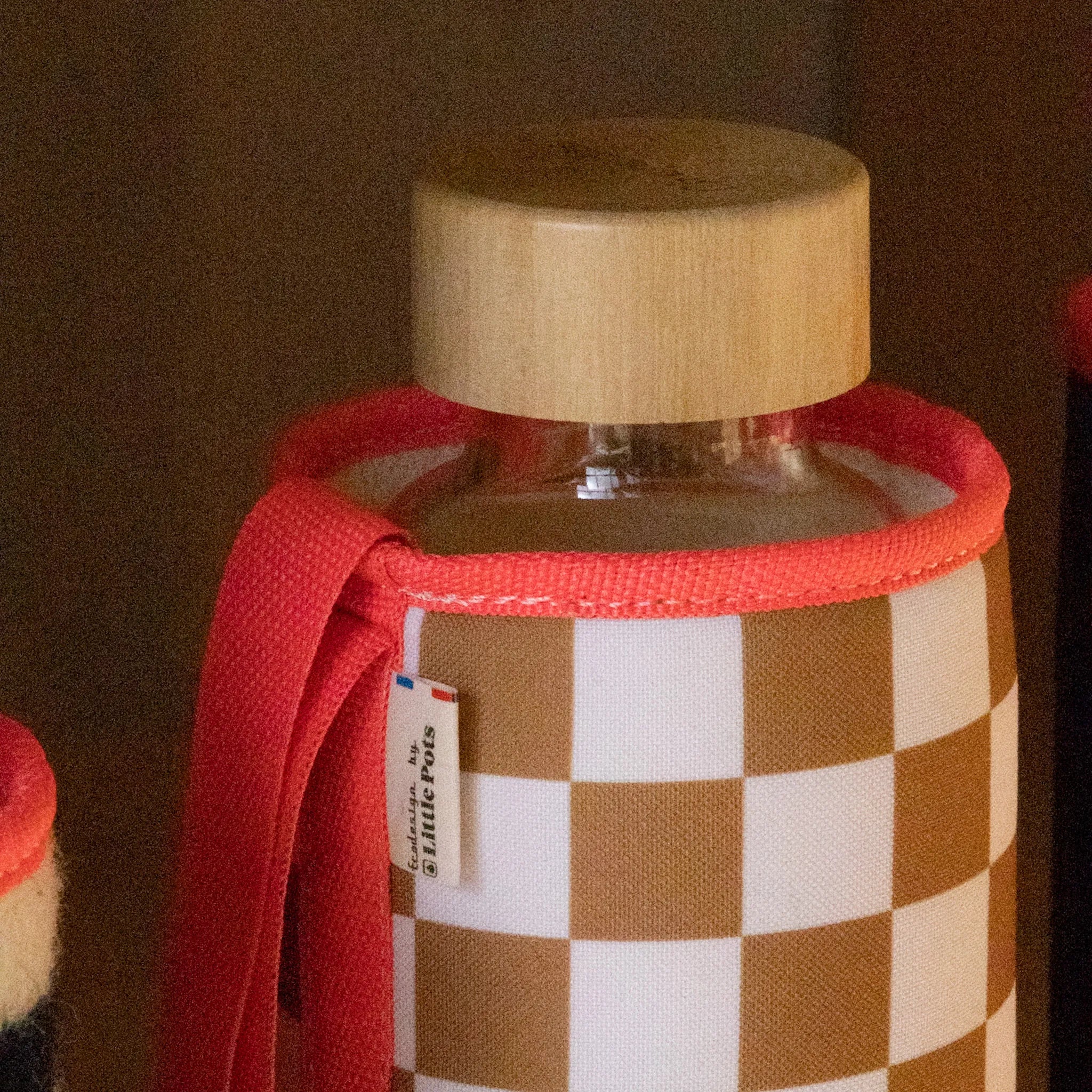 Gourde en verre et housse protectrice Chopette 90' Damier Moutarde rose