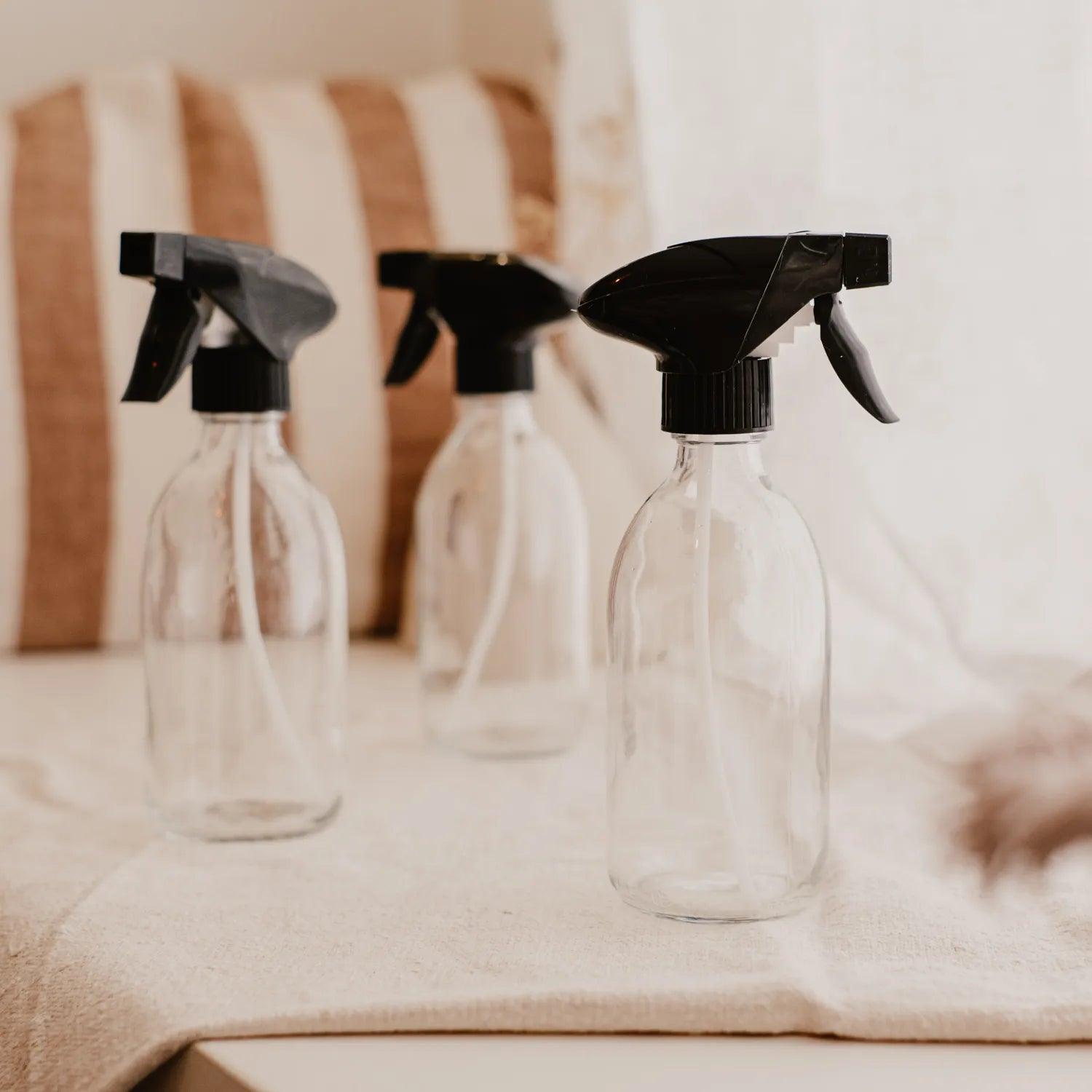 Pack de 3 flacons en verre transparent spray gachette 300 mL