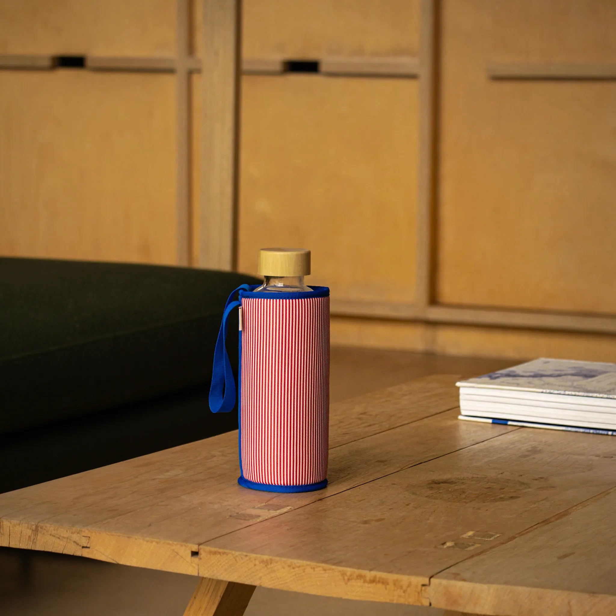 Gourde en verre et housse protectrice Chopette x La Charentaise Fines Rayures Rouges